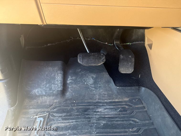 image for item DJ7986 2022 Ford F150 SuperCrew pickup truck