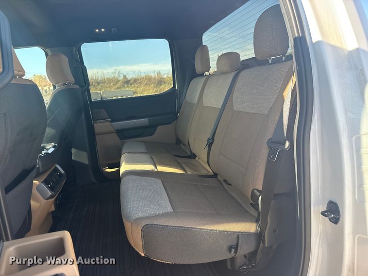 image for item DJ7986 2022 Ford F150 SuperCrew pickup truck