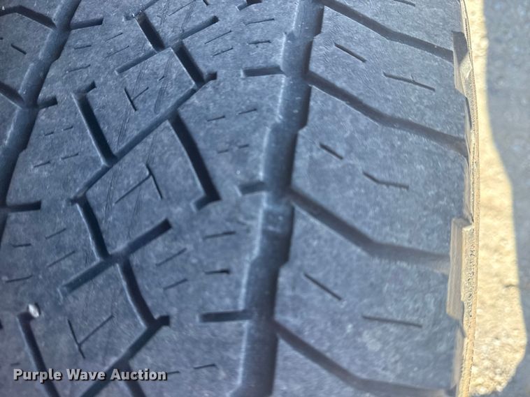 image for item DJ7986 2022 Ford F150 SuperCrew pickup truck