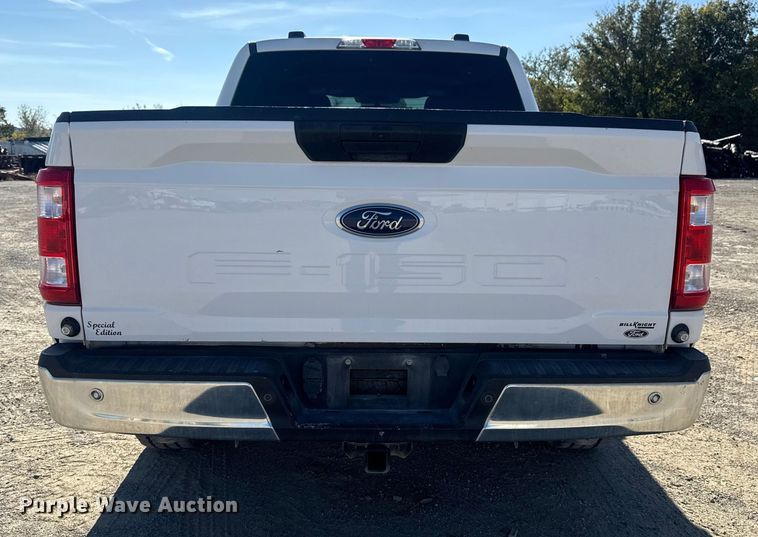 image for item DJ7987 2021 Ford F150 SuperCrew pickup truck