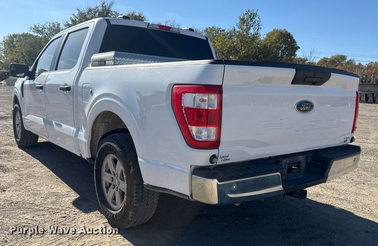 image for item DJ7987 2021 Ford F150 SuperCrew pickup truck