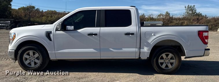 image for item DJ7987 2021 Ford F150 SuperCrew pickup truck