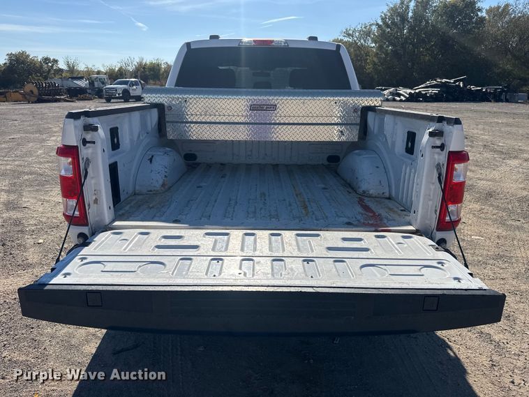 image for item DJ7987 2021 Ford F150 SuperCrew pickup truck