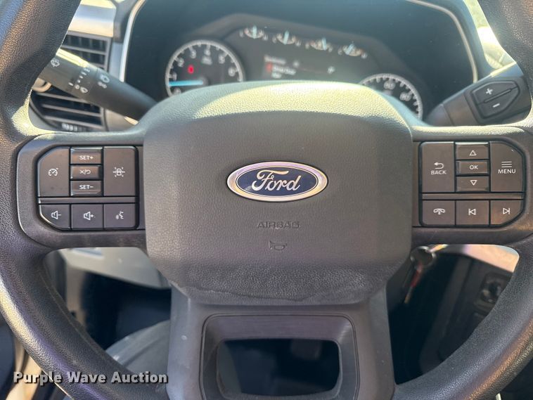 image for item DJ7987 2021 Ford F150 SuperCrew pickup truck