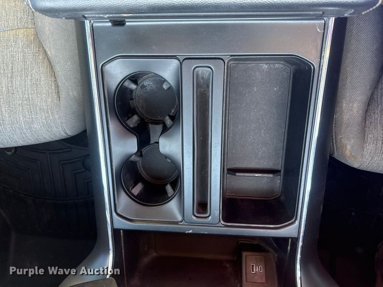 image for item DJ7987 2021 Ford F150 SuperCrew pickup truck