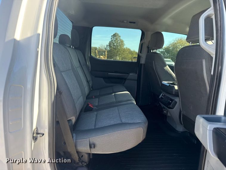 image for item DJ7987 2021 Ford F150 SuperCrew pickup truck