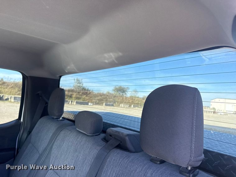 image for item DJ7987 2021 Ford F150 SuperCrew pickup truck