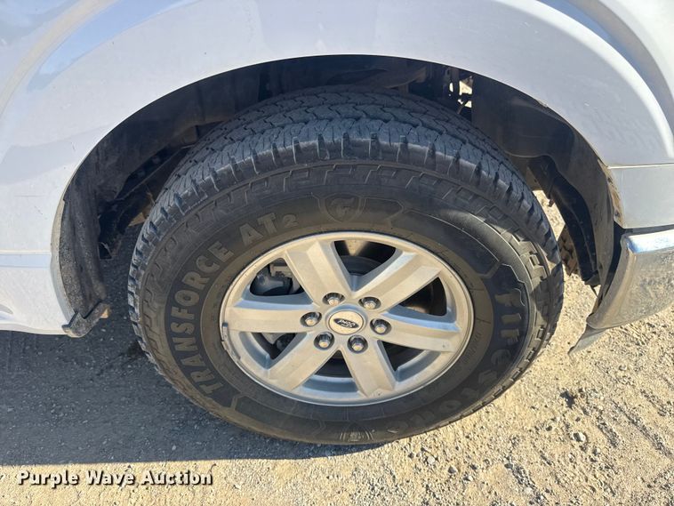 image for item DJ7987 2021 Ford F150 SuperCrew pickup truck