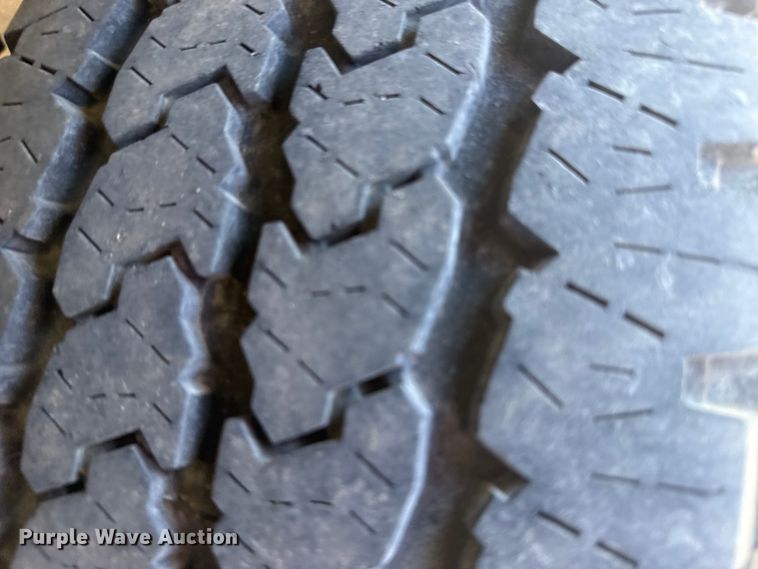 image for item DJ7987 2021 Ford F150 SuperCrew pickup truck