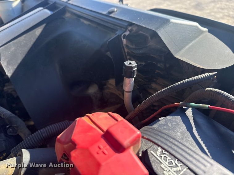 image for item DJ7988 2017 Ford F-250 SuperCab pickup truck