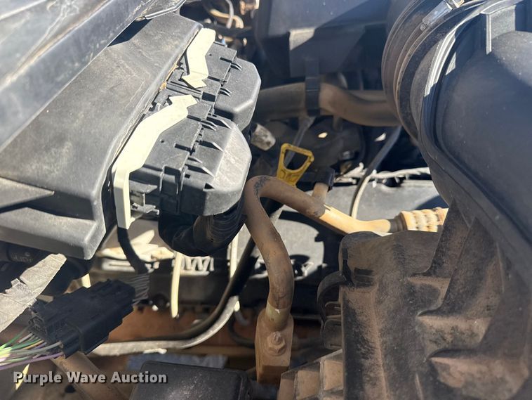 image for item DJ7988 2017 Ford F-250 SuperCab pickup truck