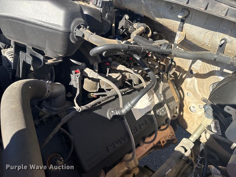 image for item DJ7988 2017 Ford F-250 SuperCab pickup truck