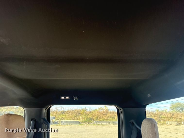 image for item DJ7989 2021 Ford F-150 SuperCrew pickup truck