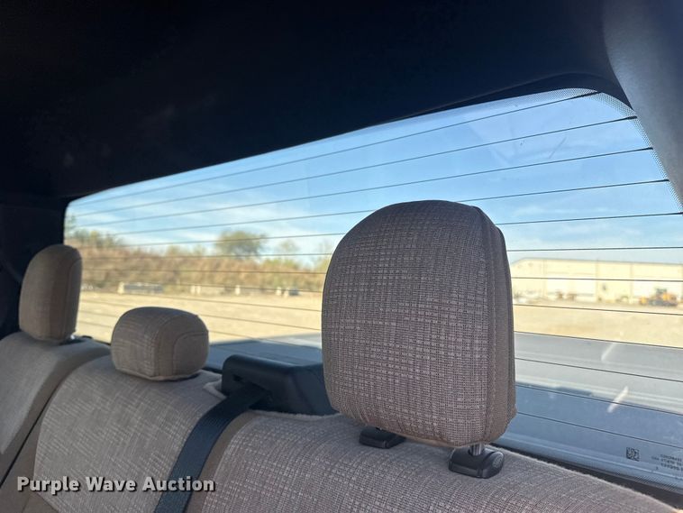 image for item DJ7989 2021 Ford F-150 SuperCrew pickup truck