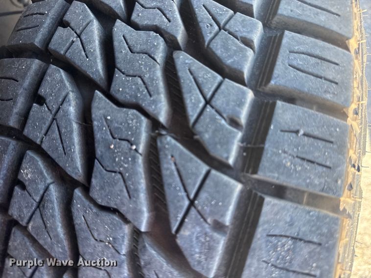 image for item DJ7989 2021 Ford F-150 SuperCrew pickup truck