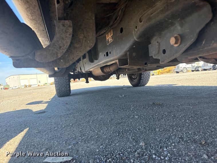 image for item DJ7990 2020 Ford F-250 SuperCab pickup truck