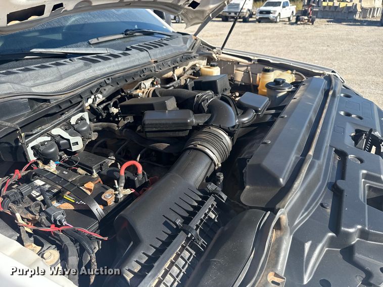 image for item DJ7990 2020 Ford F-250 SuperCab pickup truck