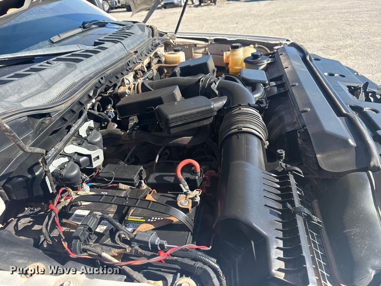 image for item DJ7990 2020 Ford F-250 SuperCab pickup truck