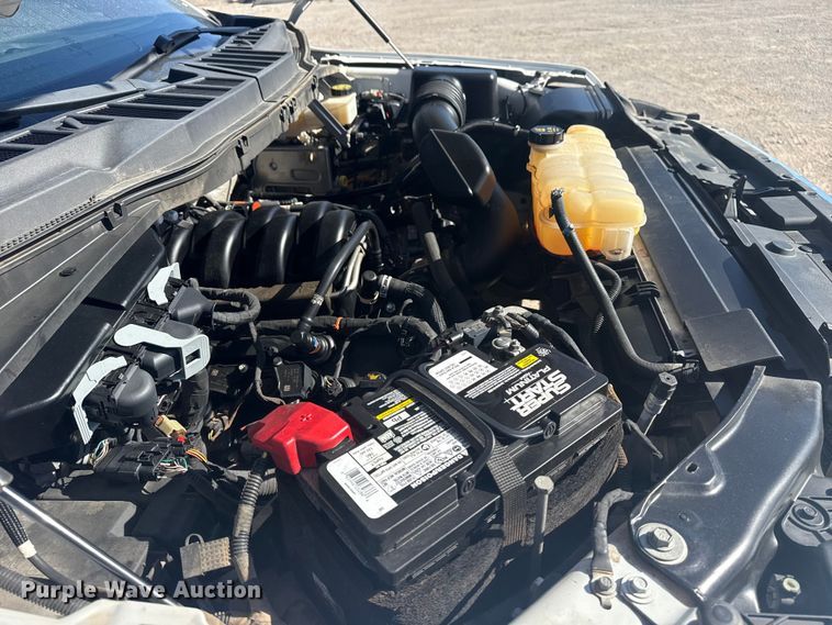 image for item DJ7991 2022 Ford F-150 SuperCrew pickup truck