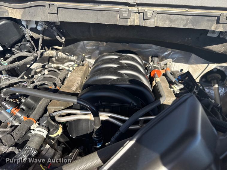 image for item DJ7991 2022 Ford F-150 SuperCrew pickup truck