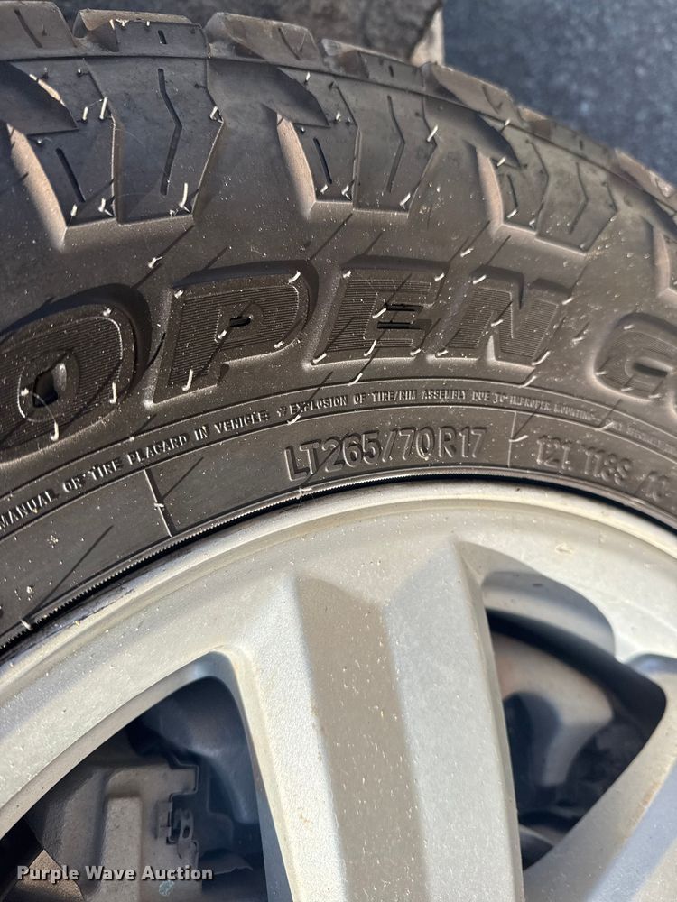 image for item DJ7991 2022 Ford F-150 SuperCrew pickup truck