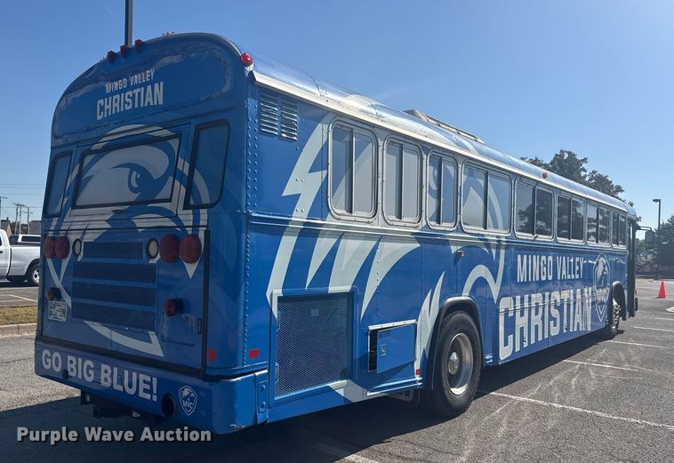 image for item DJ7992 2001 Blue Bird All American school bus