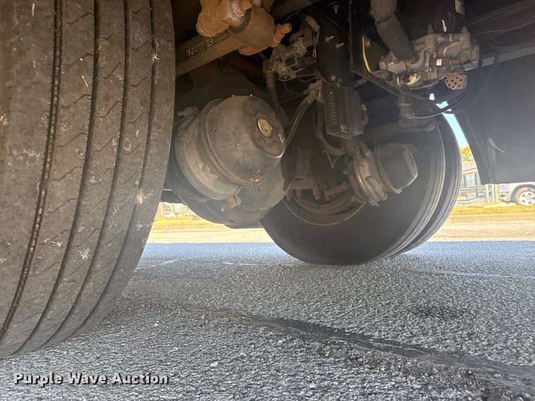 image for item DJ7992 2001 Blue Bird All American school bus