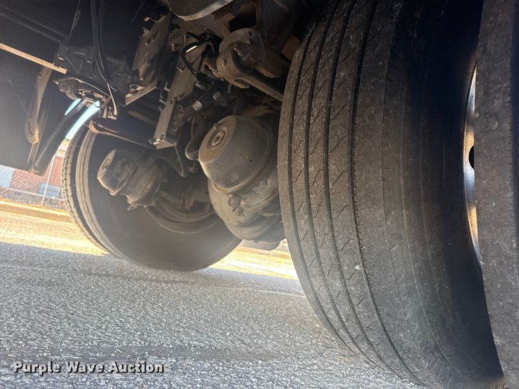 image for item DJ7992 2001 Blue Bird All American school bus