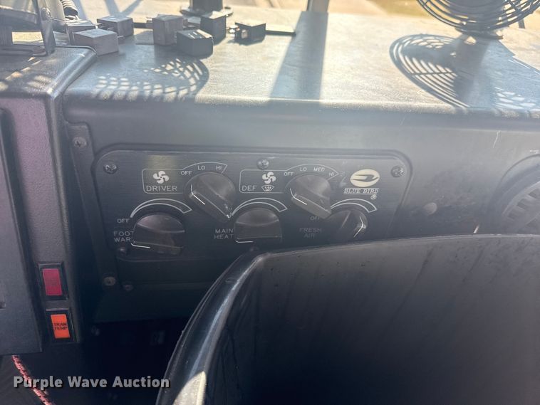 image for item DJ7992 2001 Blue Bird All American school bus