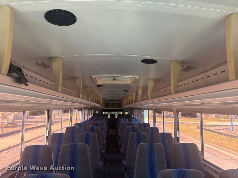 image for item DJ7992 2001 Blue Bird All American school bus