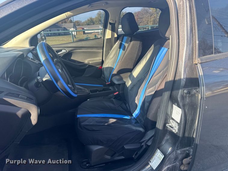 image for item DJ7995 2017 Ford Focus 