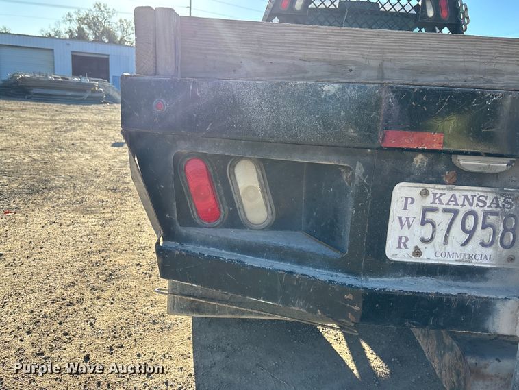 image for item DK0017 2013 RAM 3500 flatbed pickup truck