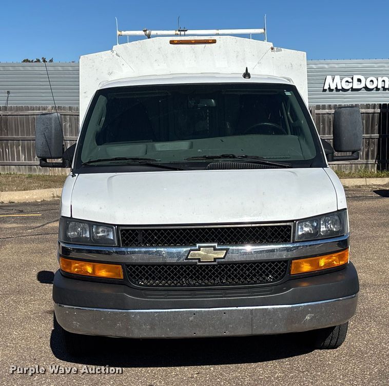 image for item DK0047 2018 Chevrolet Express 3500 utility van