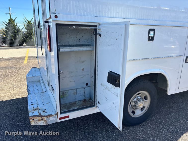 image for item DK0047 2018 Chevrolet Express 3500 utility van