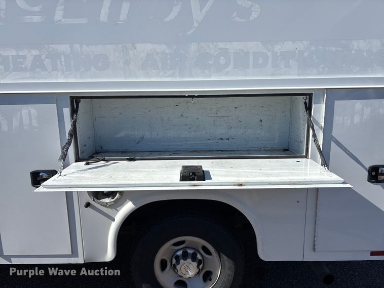 image for item DK0047 2018 Chevrolet Express 3500 utility van