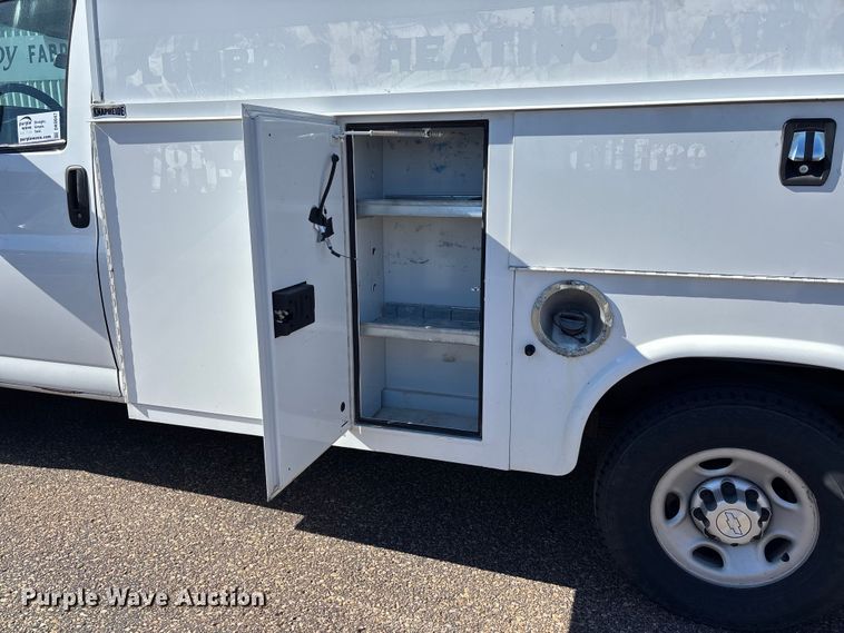 image for item DK0047 2018 Chevrolet Express 3500 utility van
