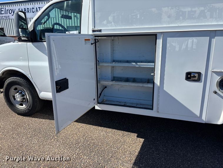 image for item DK0047 2018 Chevrolet Express 3500 utility van