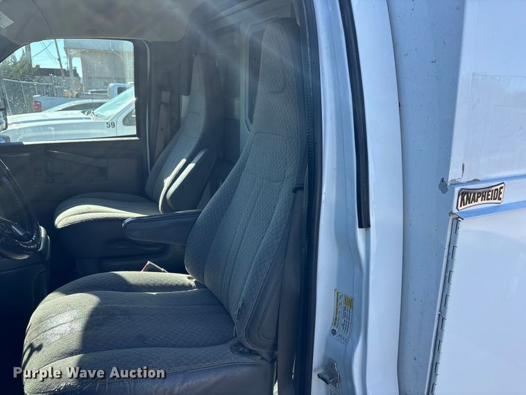 image for item DK0047 2018 Chevrolet Express 3500 utility van