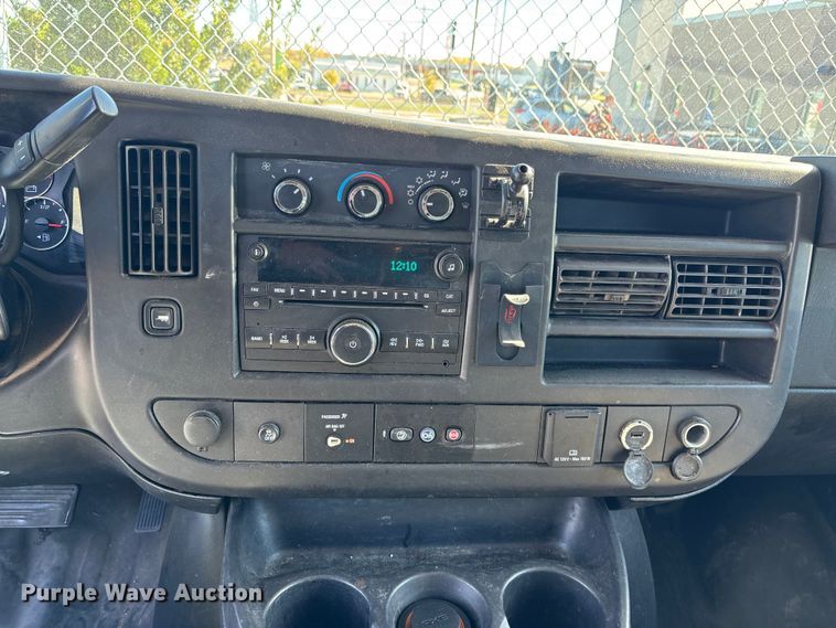 image for item DK0047 2018 Chevrolet Express 3500 utility van