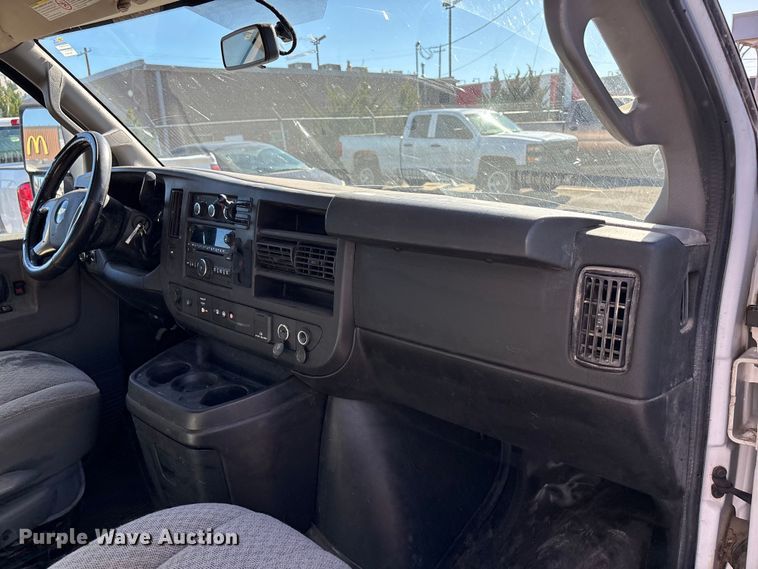 image for item DK0047 2018 Chevrolet Express 3500 utility van