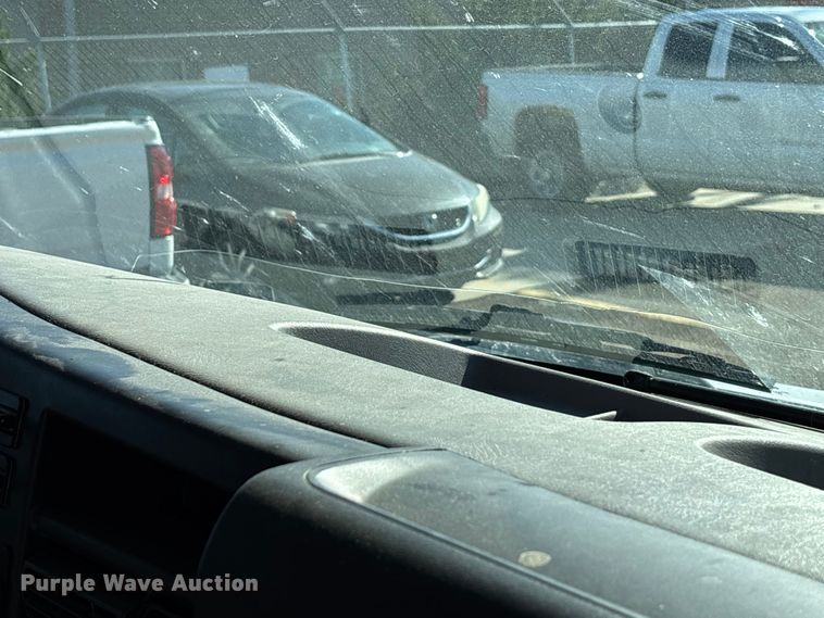 image for item DK0047 2018 Chevrolet Express 3500 utility van