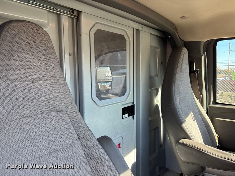 image for item DK0047 2018 Chevrolet Express 3500 utility van