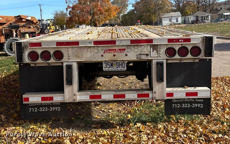 image for item DK0111 2013 Great Dane FXP002400048 flatbed trailer