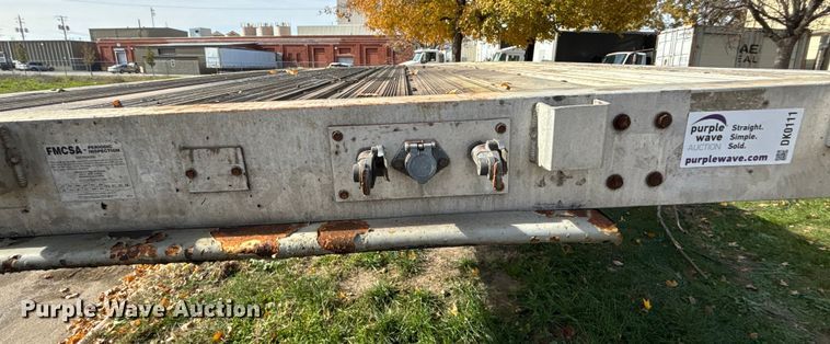 image for item DK0111 2013 Great Dane FXP002400048 flatbed trailer