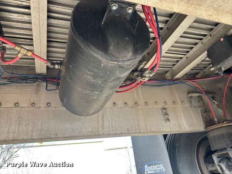 image for item DK0111 2013 Great Dane FXP002400048 flatbed trailer