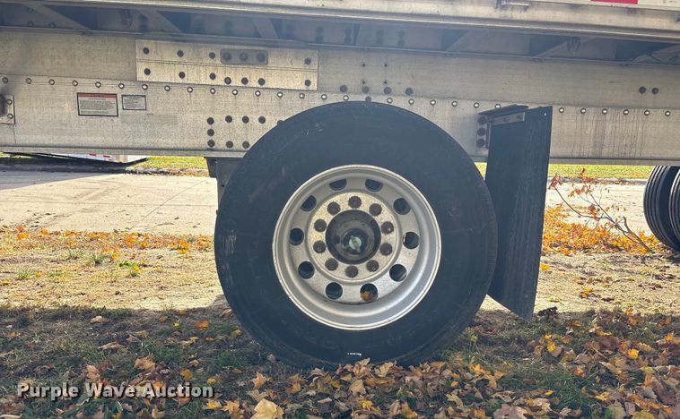 image for item DK0111 2013 Great Dane FXP002400048 flatbed trailer