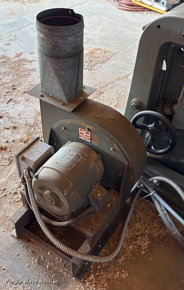 image for item DO7179 Whitney 24 wood planer