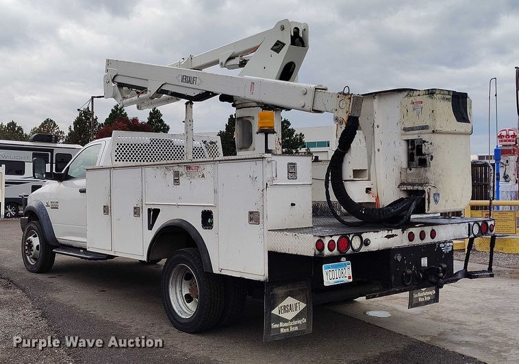 image for item DP5051 2015 RAM 5500 bucket truck