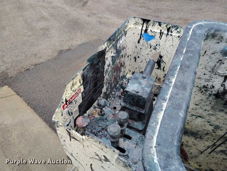 image for item DP5051 2015 RAM 5500 bucket truck