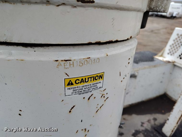 image for item DP5051 2015 RAM 5500 bucket truck